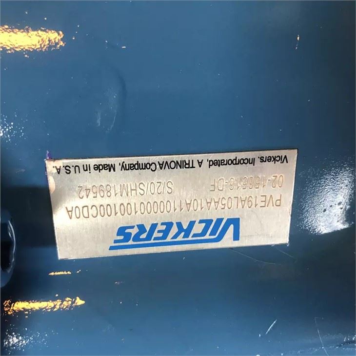 Eaton Vickers PVE19 PVE21 PVE19AL Series Hydraulic Displacement Piston Pump PVE19AL05AA10A11Piston Pump